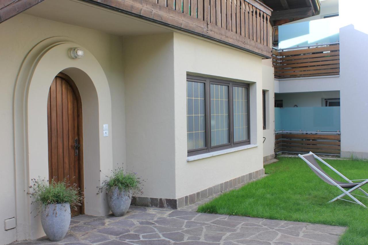 Kehrerhof Bed & Breakfast Rifiano Exterior photo
